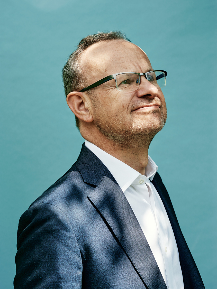 Sean Margret Sean Marett – Chief Business and Commercial Officer BionTech 