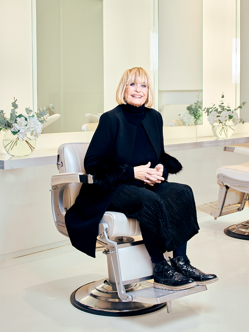 Die Hamburger Star-Friseurin Marlies Möller, in ihrem Salon am Neuen Wall in Hamburg. 